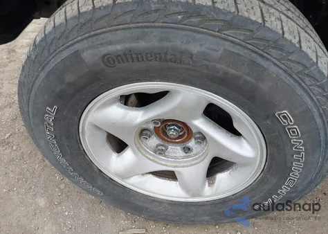 1998 Chevrolet K1500 Fleetside z USA, uszkodzony, nr VIN 1GCEK14M0WZ190633